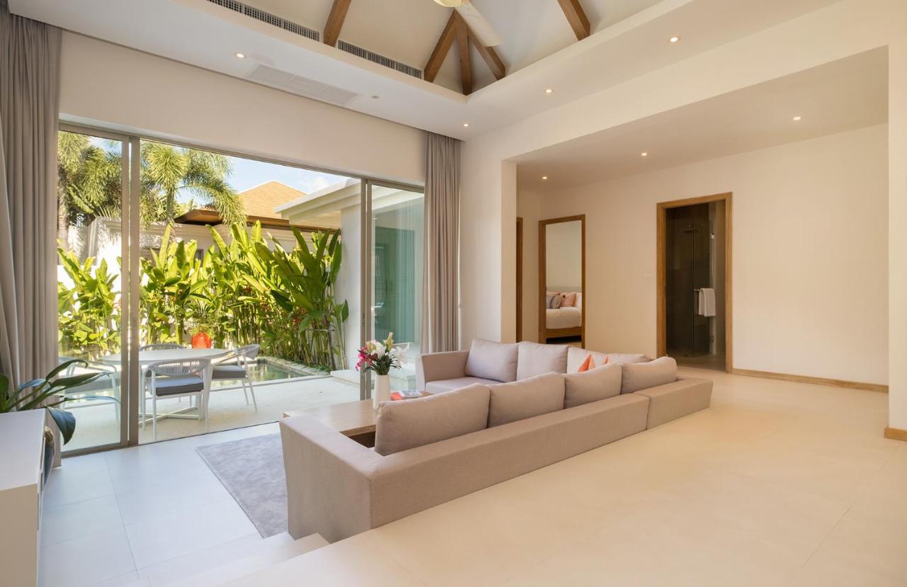3-Bedroom Pool Villa In Trichada Bangtao Praia de Bang Tao Exterior foto